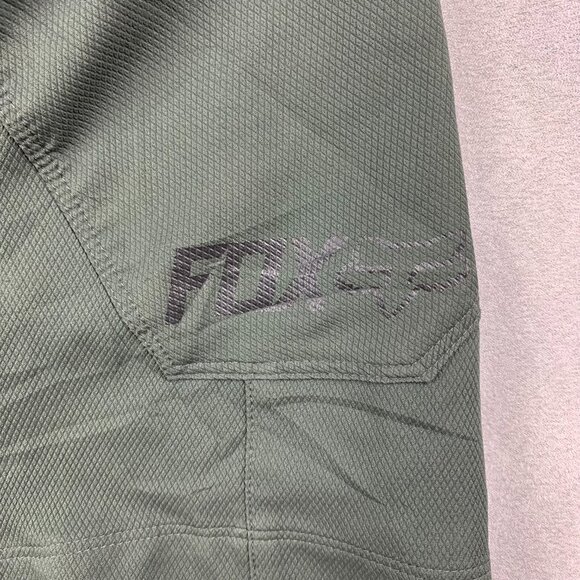 Fox Racing Men Ranger Shorts 34 Green Cargo Zip Pocket Mountain Biking Motocross - Picture 2 of 12